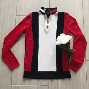 Tommy Hilfiger XS sweater in great shape 3/4 zip